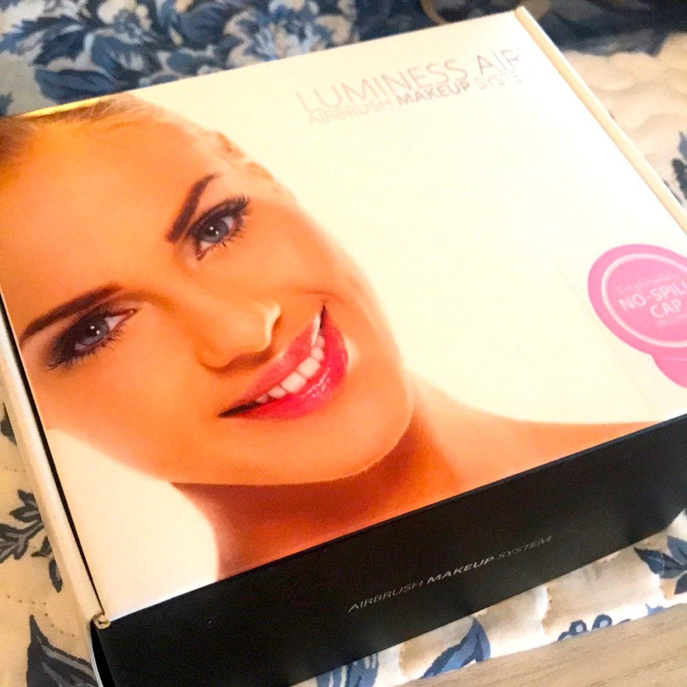 NIB Luminess Air brush makeup system